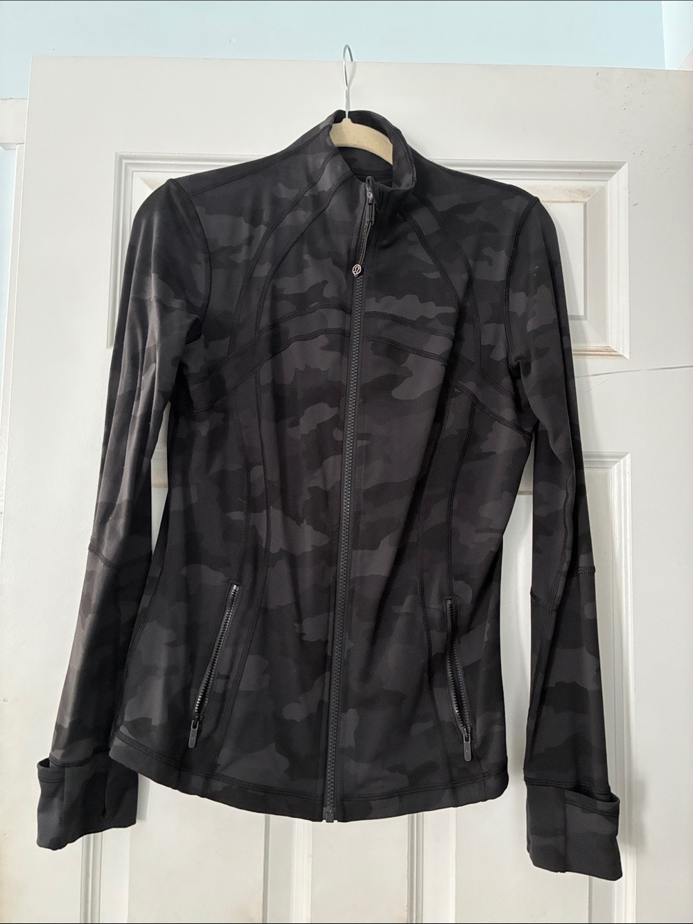 Lululemon Women's Black Gray Camouflage Zip-Front Jacket
